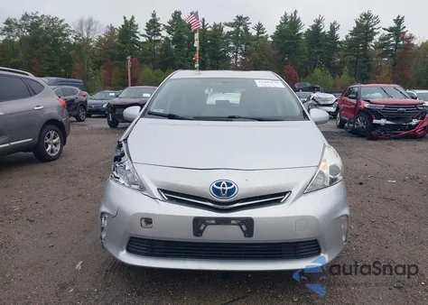 2012 Toyota Prius V Two z USA, uszkodzony, nr VIN JTDZN3EU9C3137026